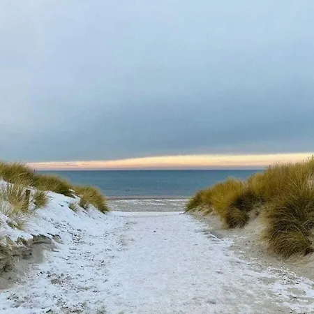 Holiday home Strandvilla Dierhagen